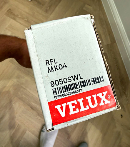 Velux mk04 translucent roller - translucent,