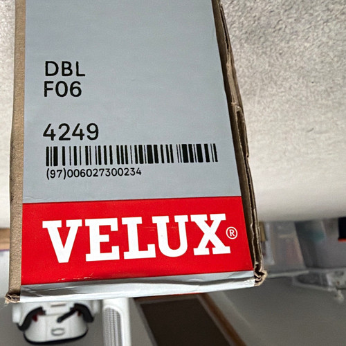 Velux dbl f06 black fabric - black,