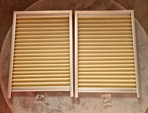 Pair genuine velux - genuine, pleated